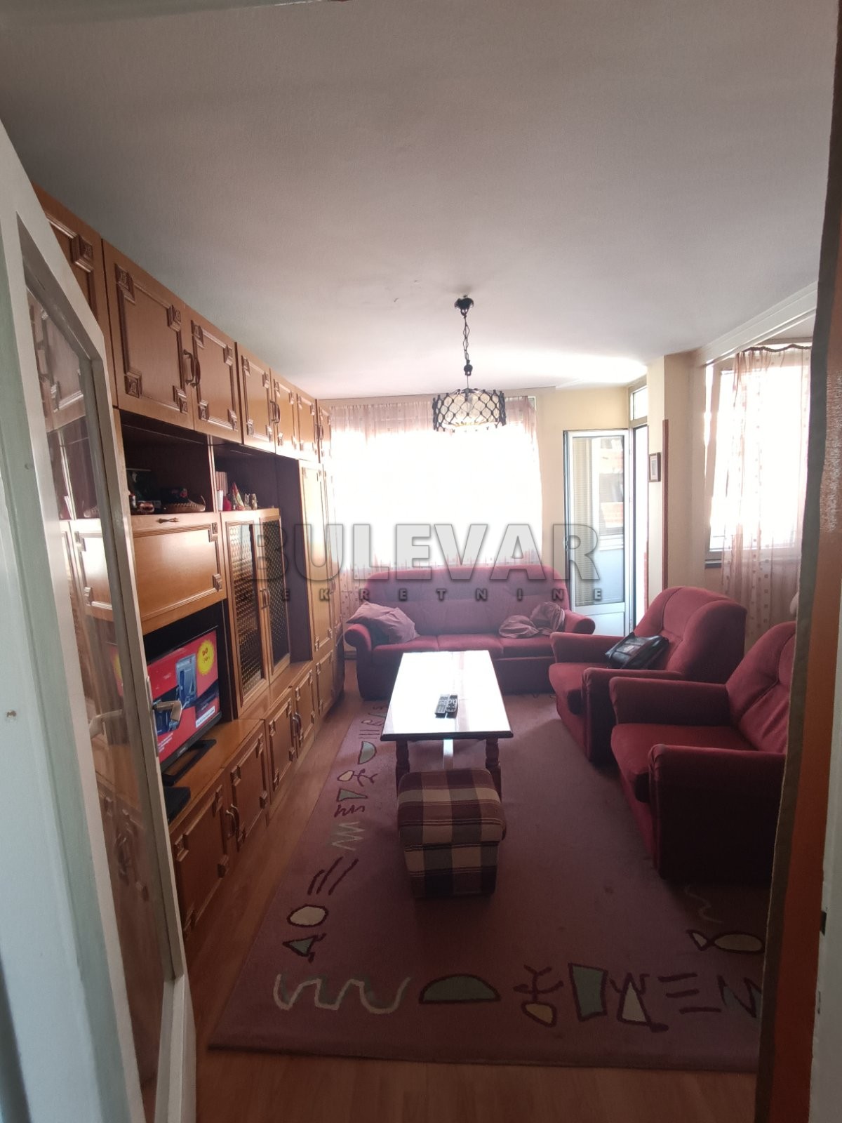 Trosoban stan, 64 m2, Šojka, Cara Uroša ID: i-012028 2