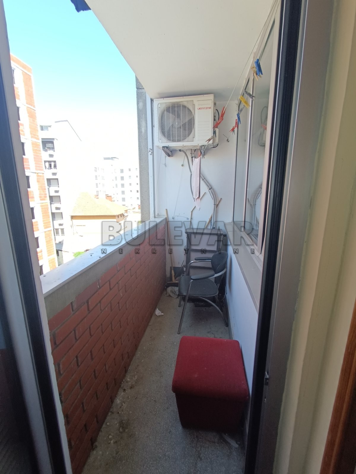 Trosoban stan, 64 m2, Šojka, Cara Uroša ID: i-012028 9