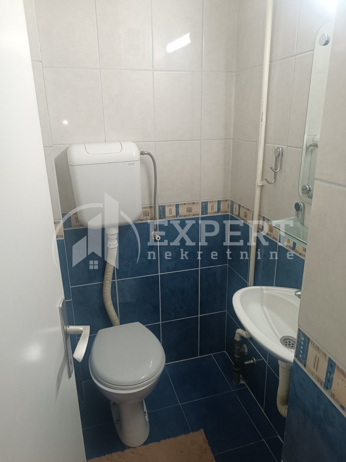 Trosoban stan, 64 m2, Šojka, Cara Uroša ID: i-012028 8