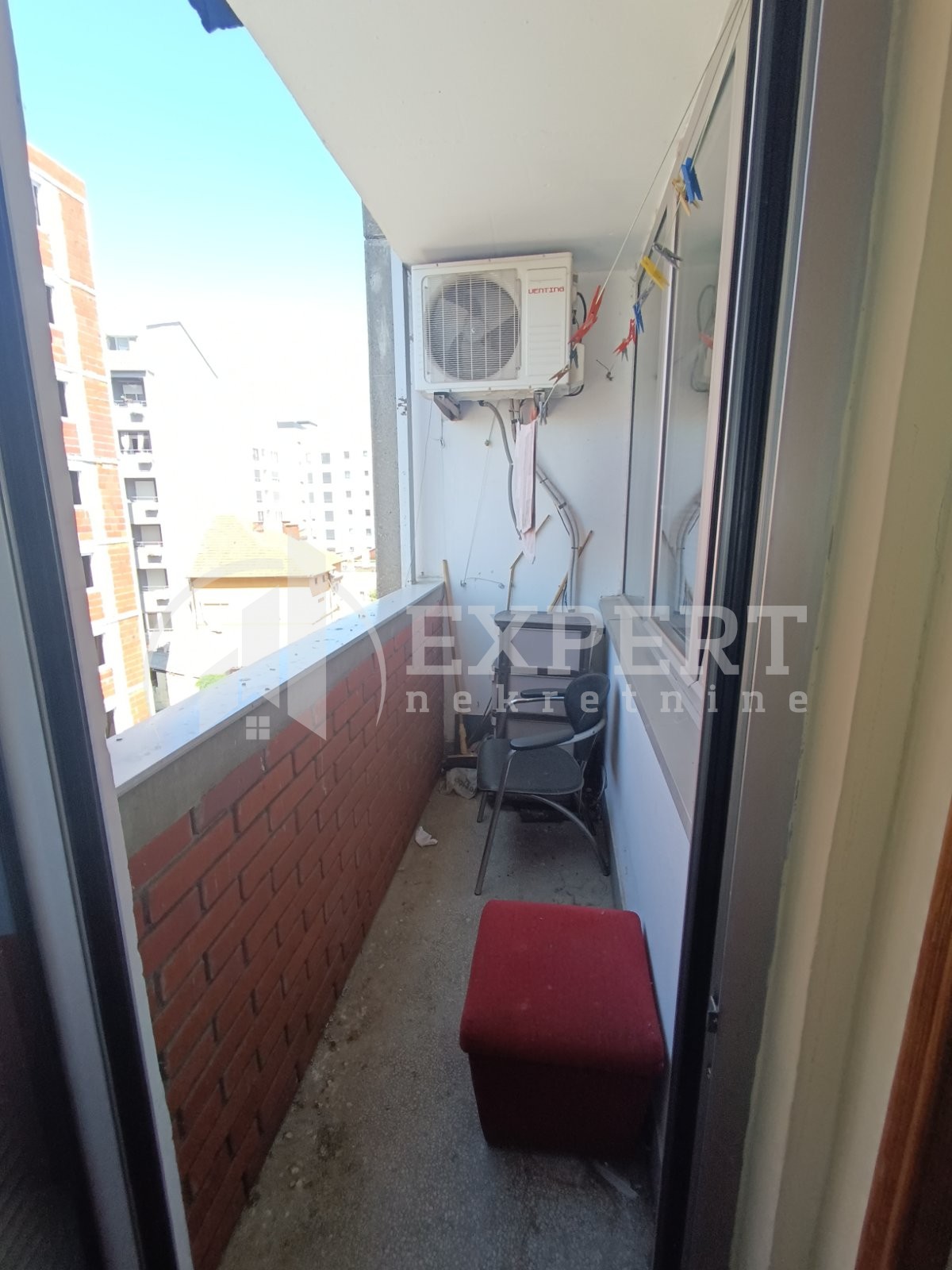 Trosoban stan, 64 m2, Šojka, Cara Uroša ID: i-012028 9