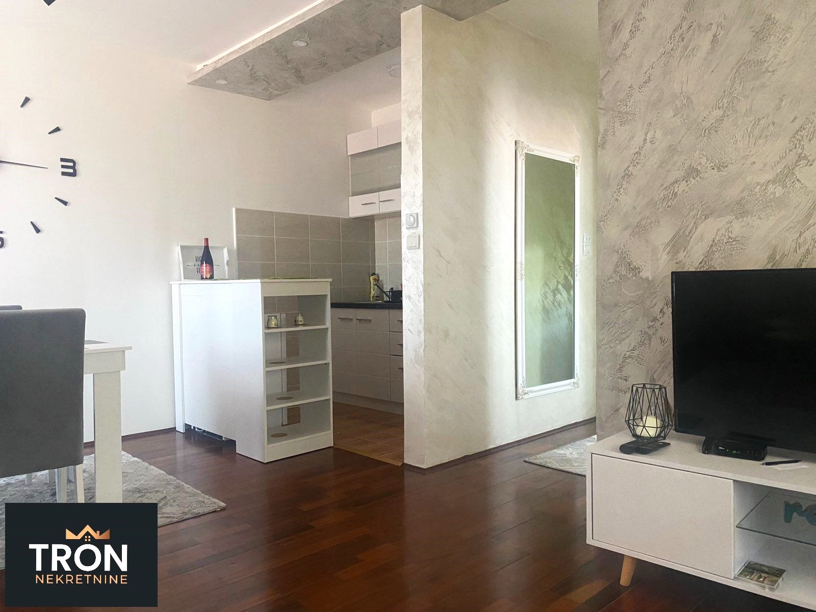 Jednosoban stan kod Jezera  48m2 1