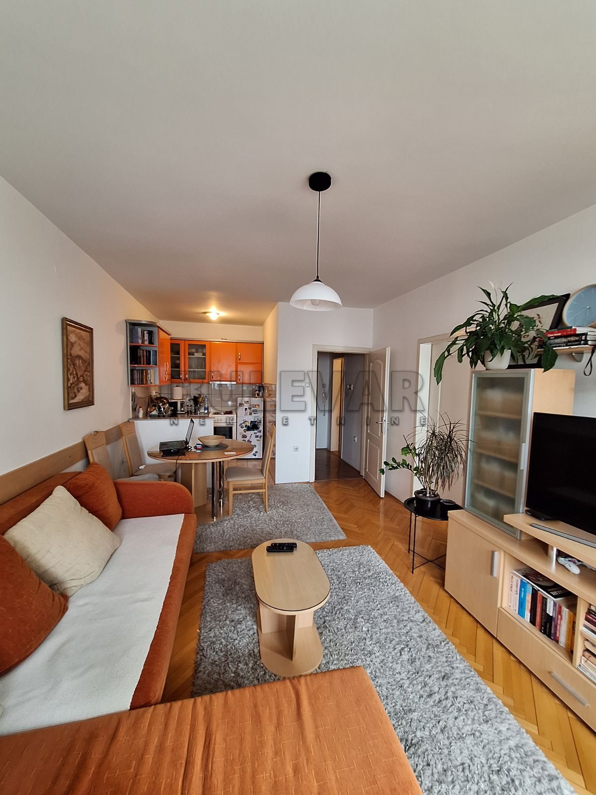Jednosoban stan, 40 m2, Filozofski fakultet, Ćirila i Metodija ID: i-012014 3