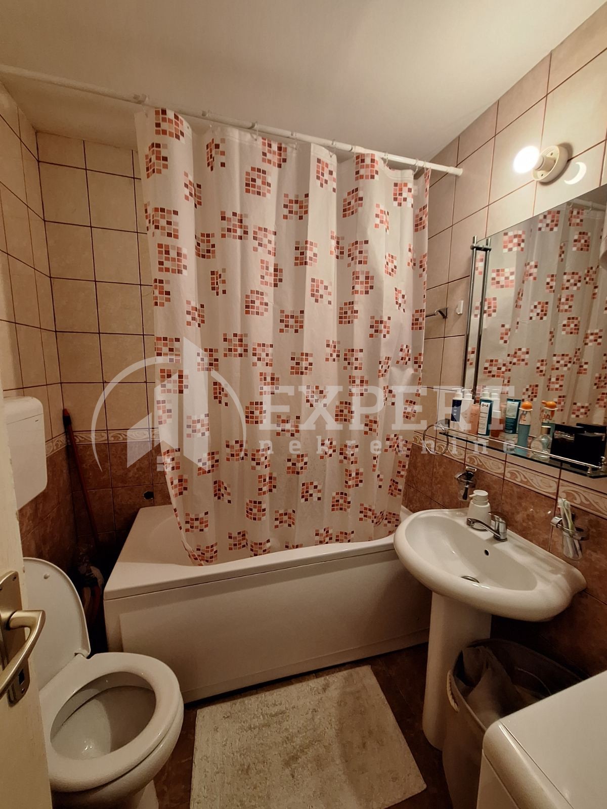 Jednosoban stan, 40 m2, Filozofski fakultet, Ćirila i Metodija ID: i-012014 11