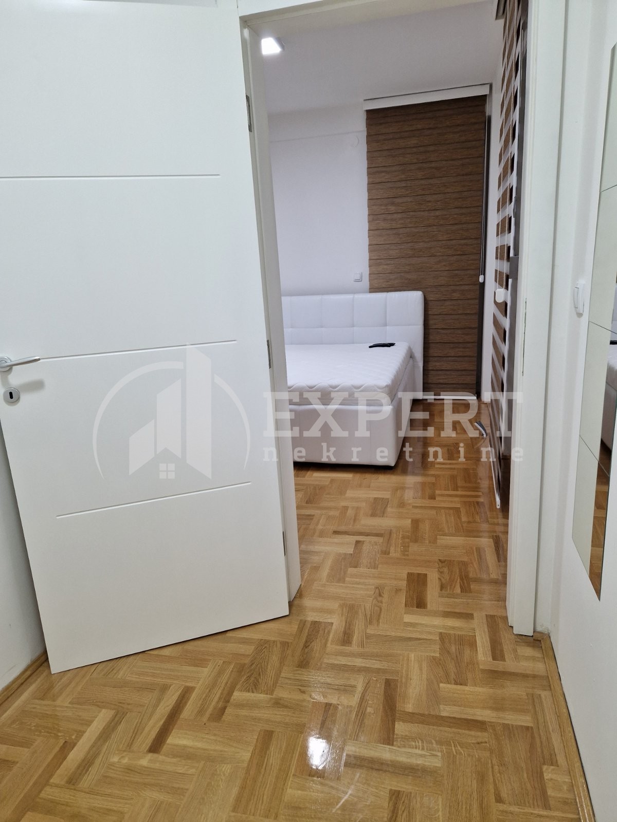 Dvosoban stan, 66 m2, Centar, Milentijeva ID: i-08132 6