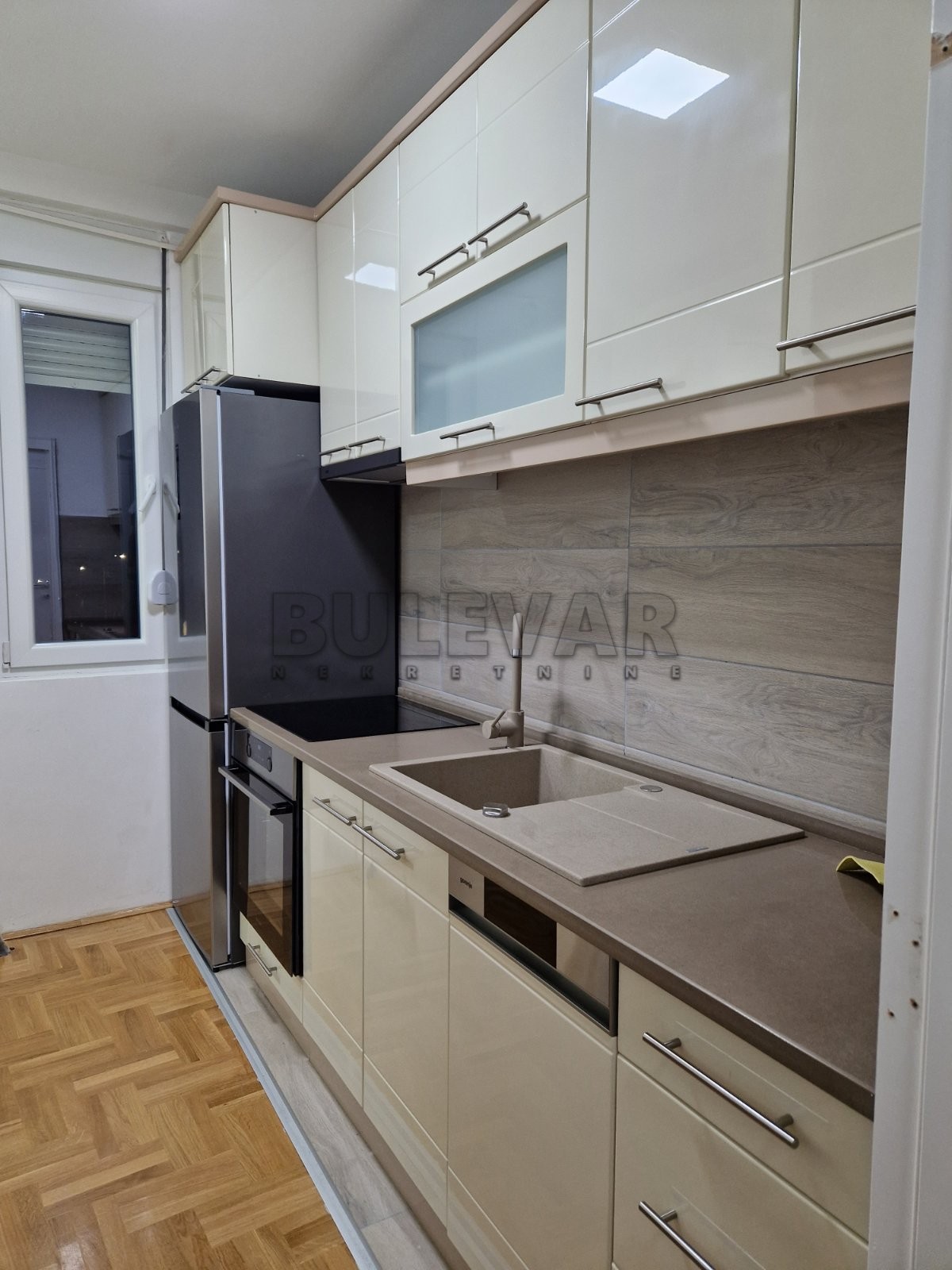 Dvosoban stan, 66 m2, Centar, Milentijeva ID: i-08132 5