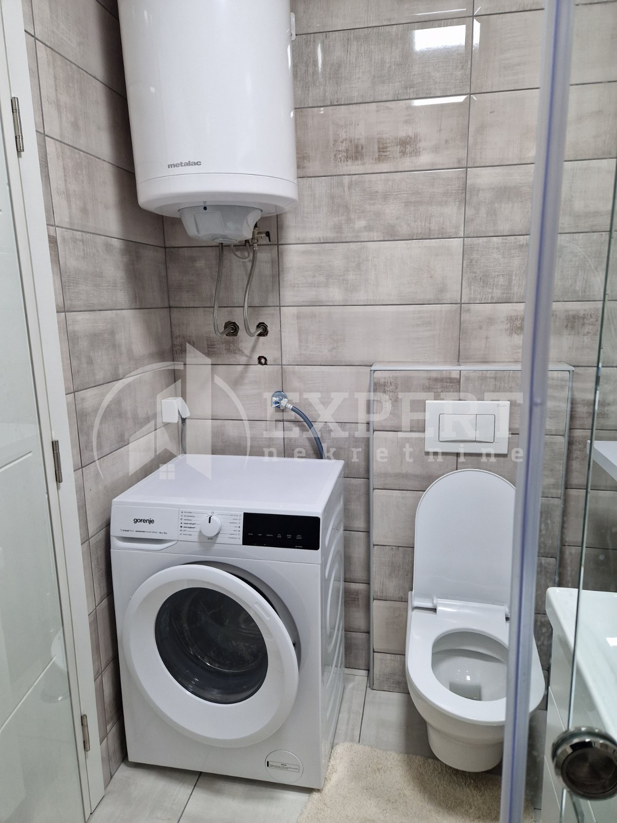 Dvosoban stan, 66 m2, Centar, Milentijeva ID: i-08132 9