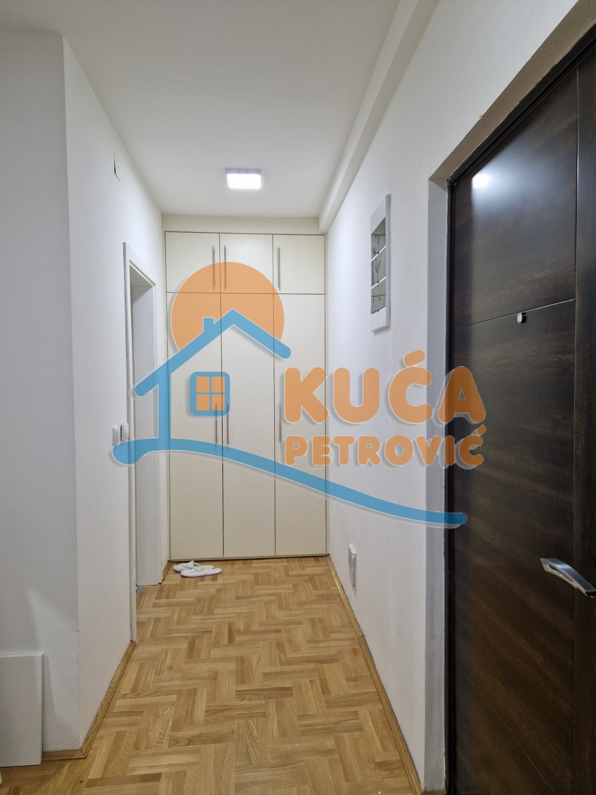 Dvosoban stan, 66 m2, Centar, Milentijeva ID: i-08132 13