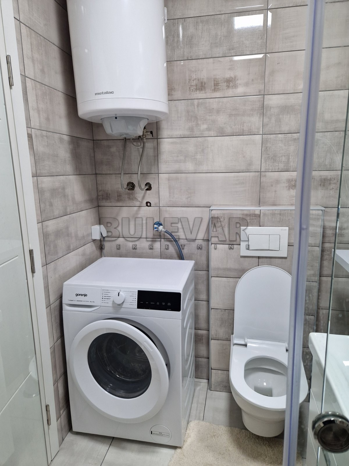 Dvosoban stan, 66 m2, Centar, Milentijeva ID: i-08132 9