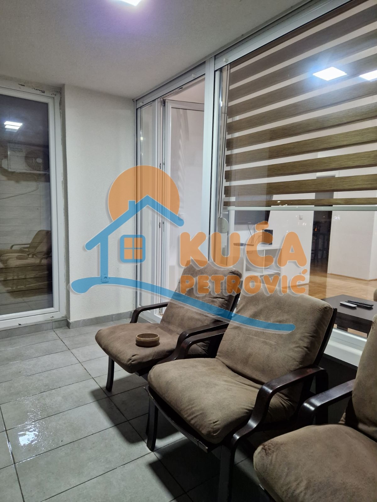 Dvosoban stan, 66 m2, Centar, Milentijeva ID: i-08132 11