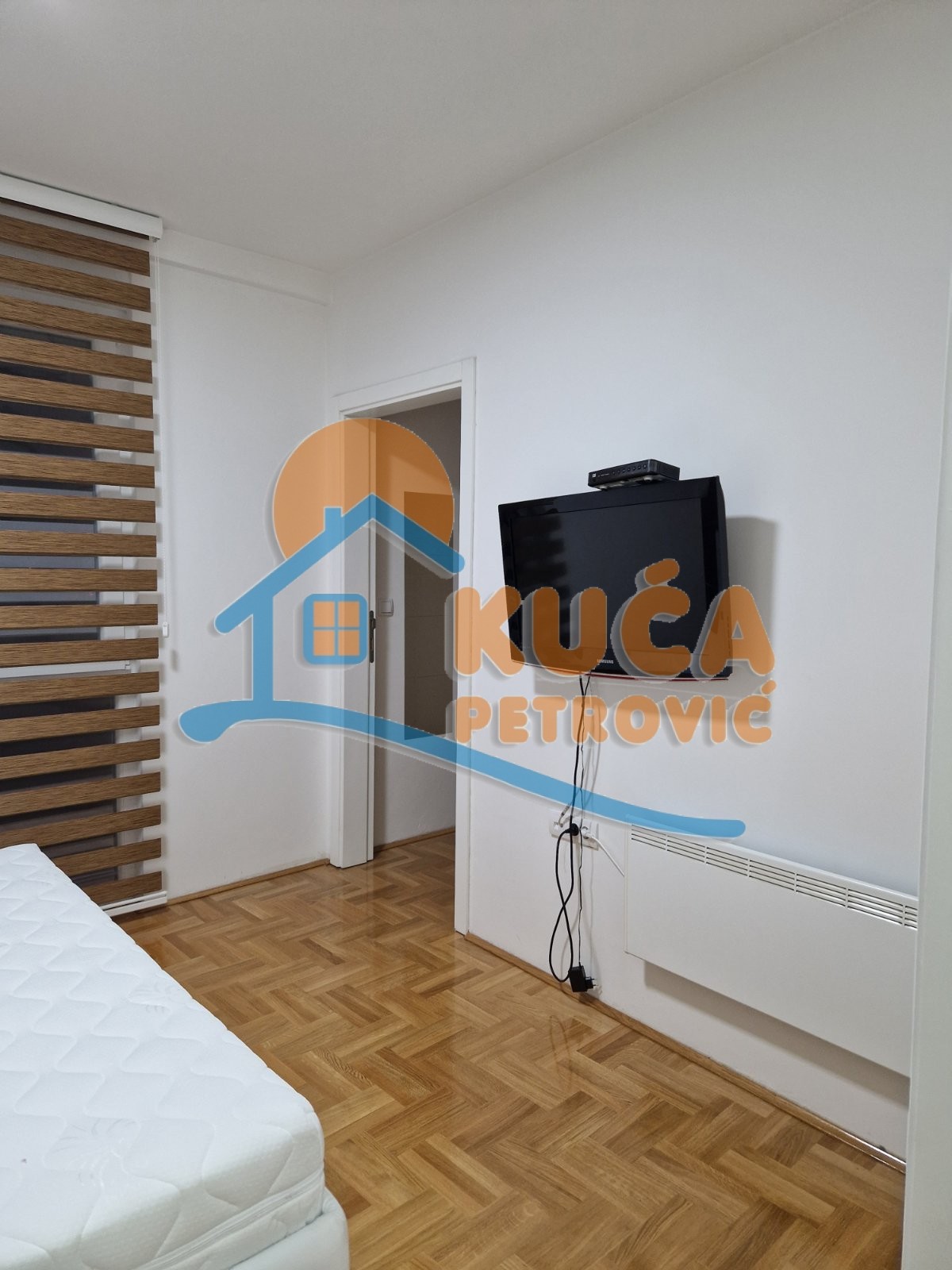 Dvosoban stan, 66 m2, Centar, Milentijeva ID: i-08132 7