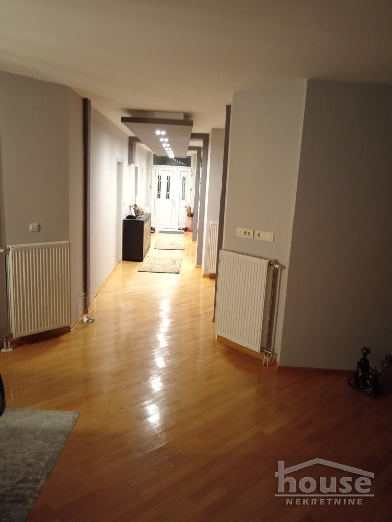 Lokal,RUMA,RUMA 390m2,324500€ , ID: 8091750 1