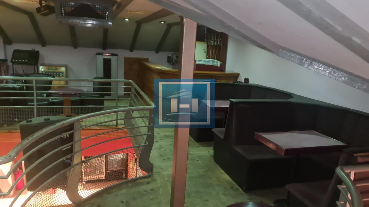 Poslovni prostor u centru Rekovca hitna prodaka u više rata 6