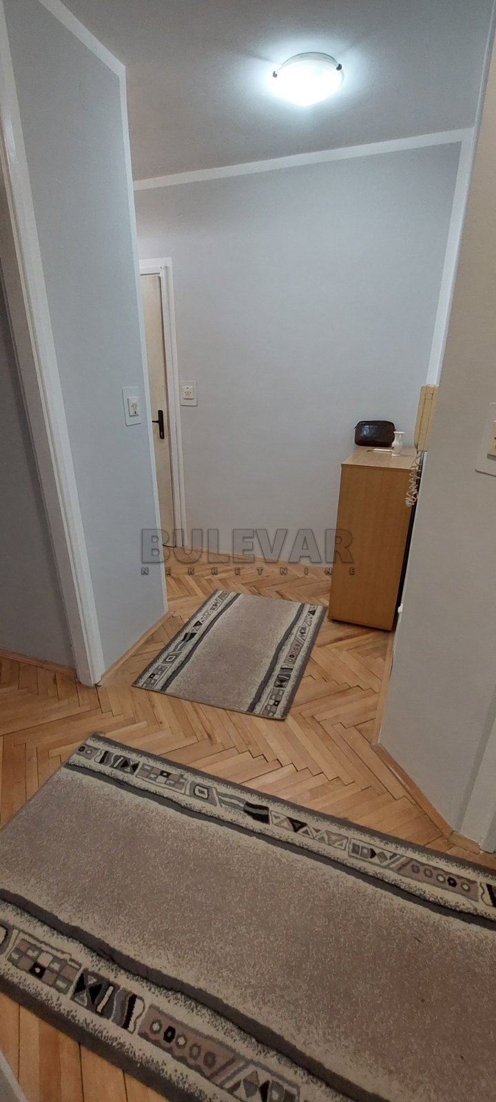 Jednosoban stan, 49 m2, Centar, 7. jula ID: i-010476 17