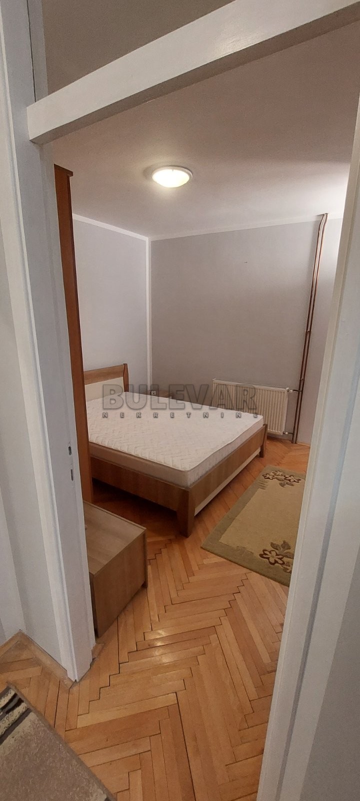 Jednosoban stan, 49 m2, Centar, 7. jula ID: i-010476 9