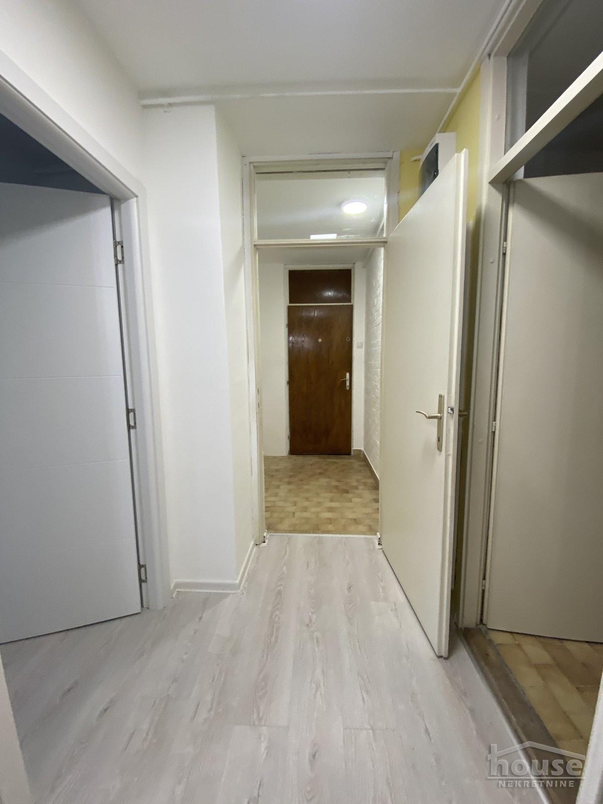 Stan,NOVI SAD,NOVA DETELINARA 32m2,78280€ , ID: 1062063 15