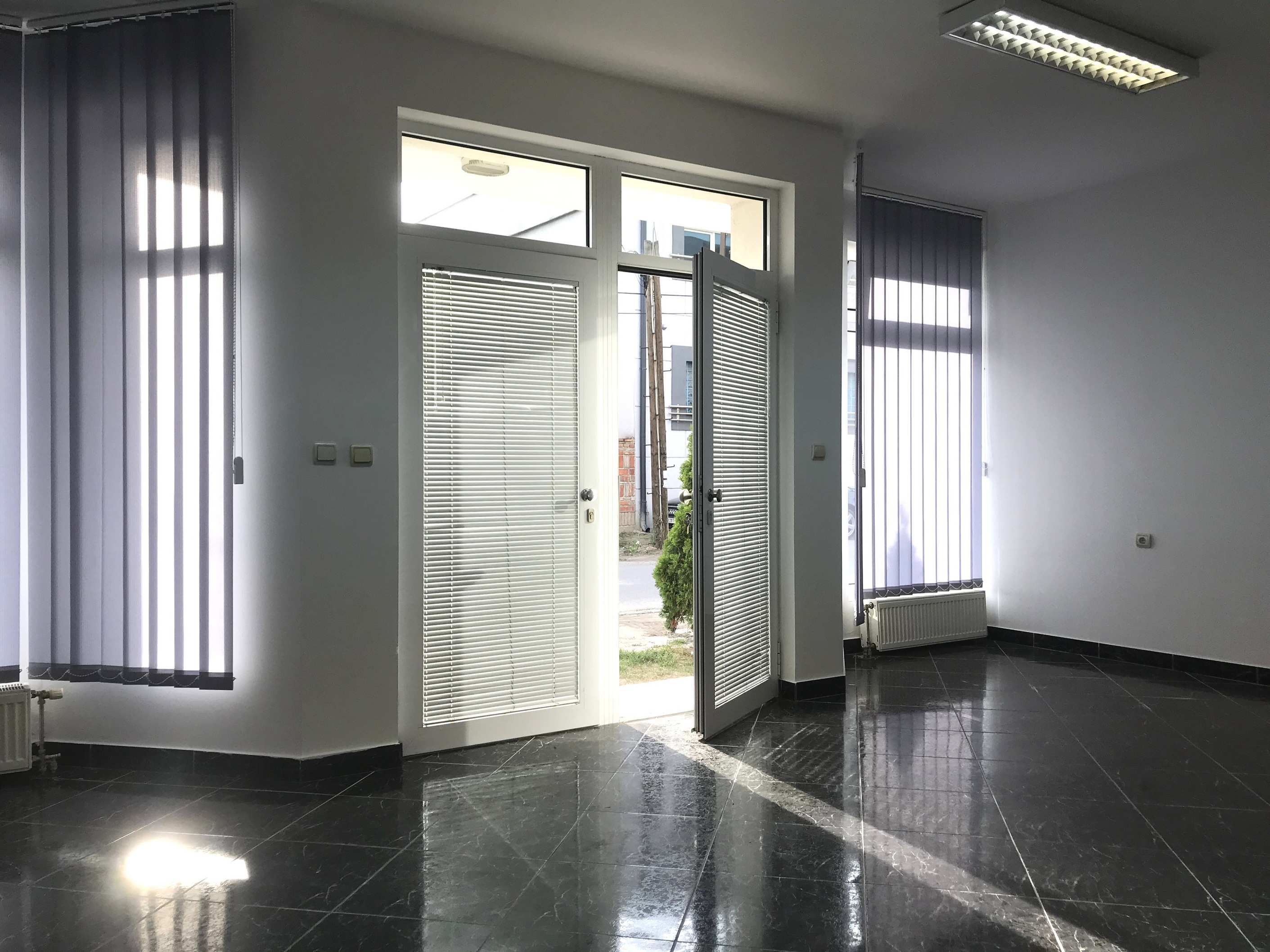 SPRATNA KUĆA  TELEP  NOVI SAD 6