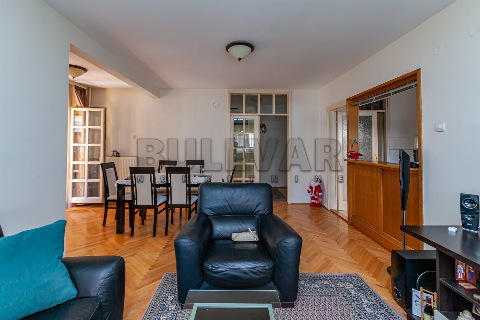 Trosoban stan, 85 m2, Centar, Cvijićeva ID: p-012044 2