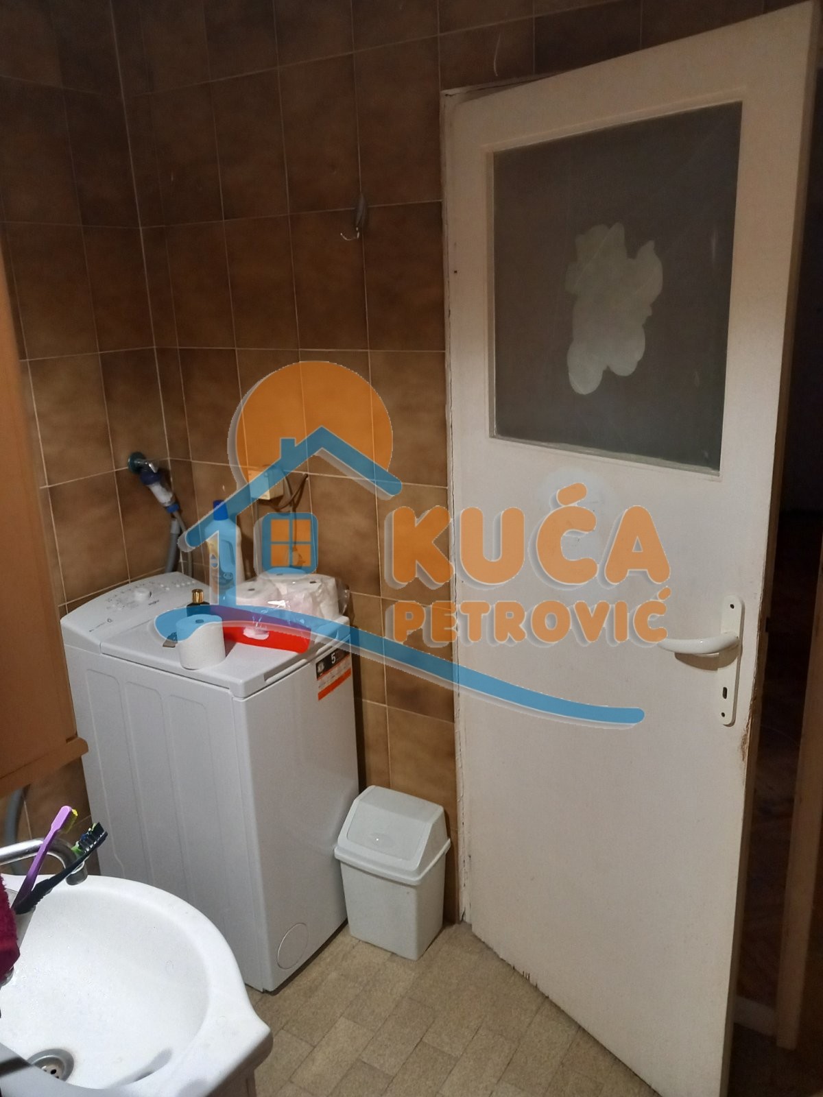 Dvosoban stan, 56 m2, Marger, Hilandarska ID: i-012049 17