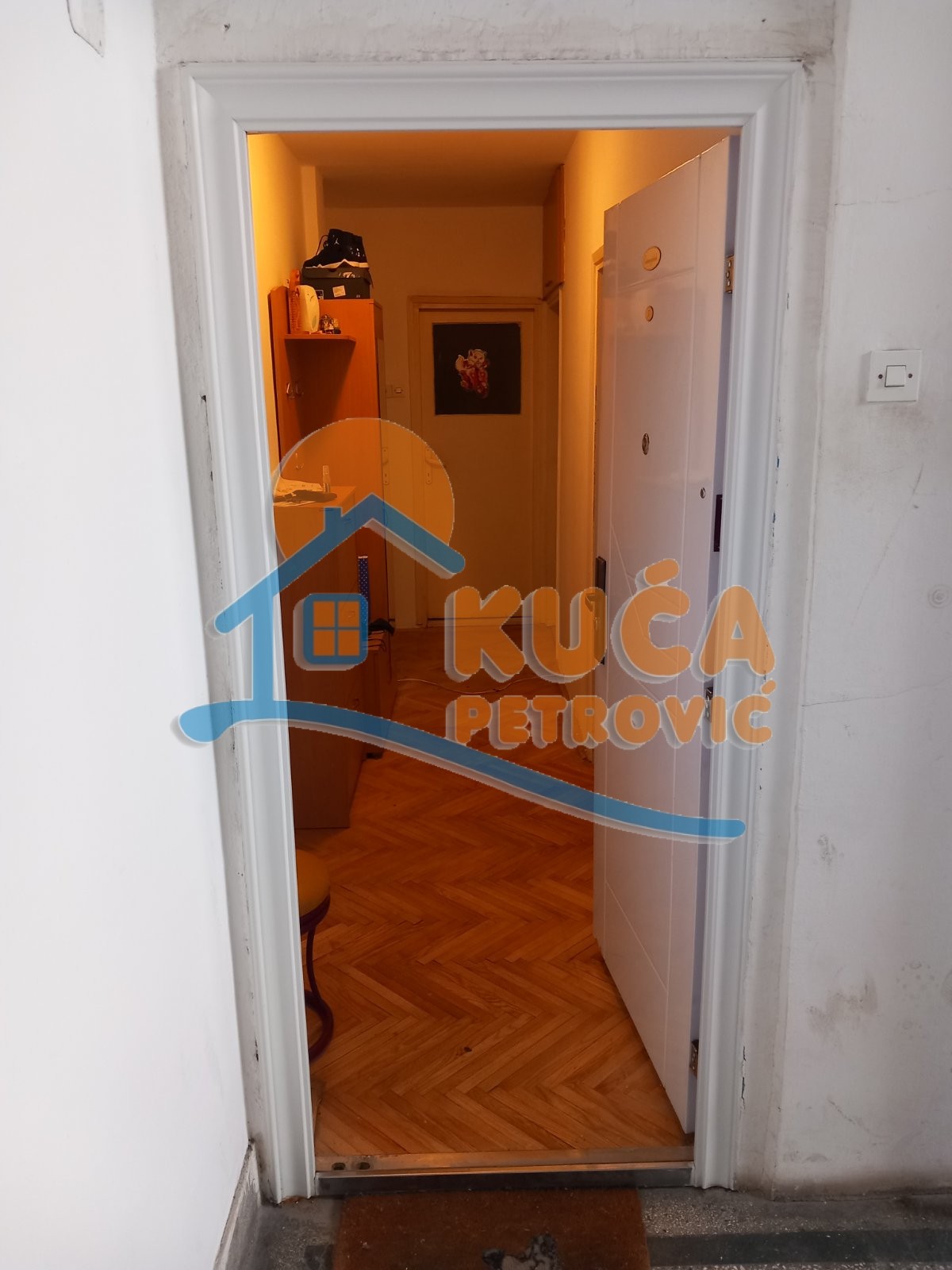 Dvosoban stan, 56 m2, Marger, Hilandarska ID: i-012049 20