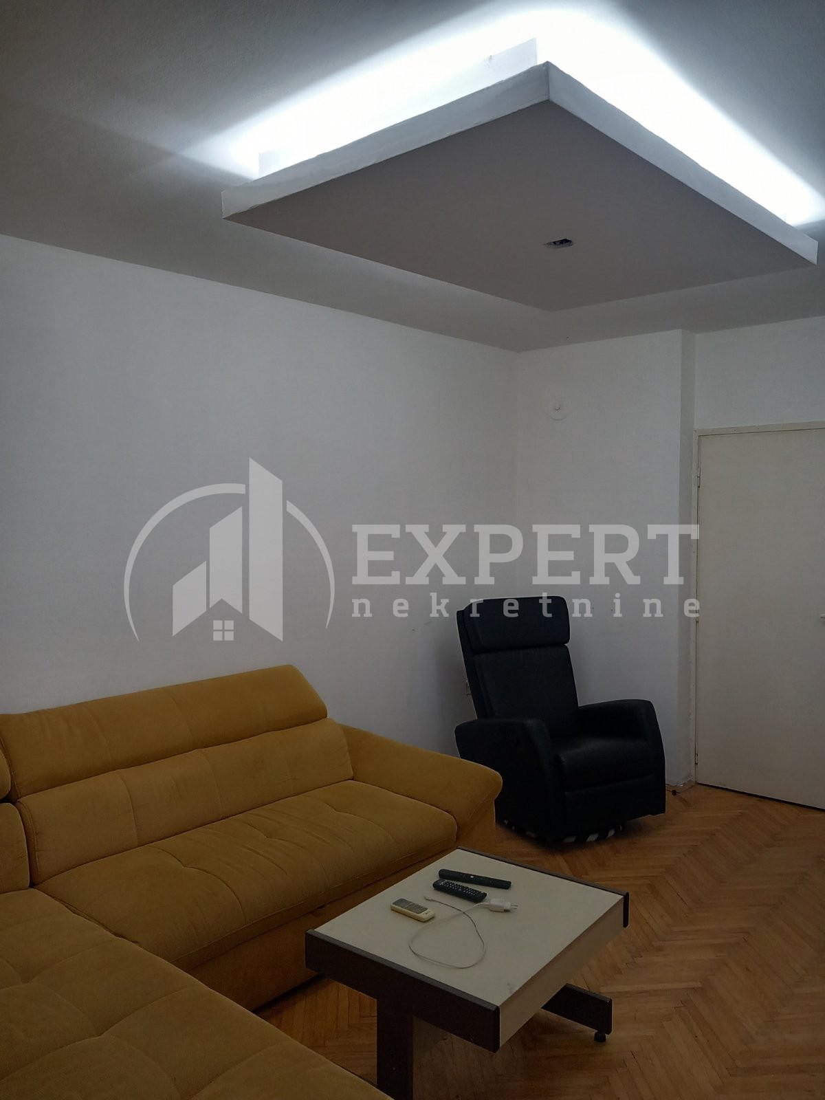 Dvosoban stan, 56 m2, Marger, Hilandarska ID: i-012049 2