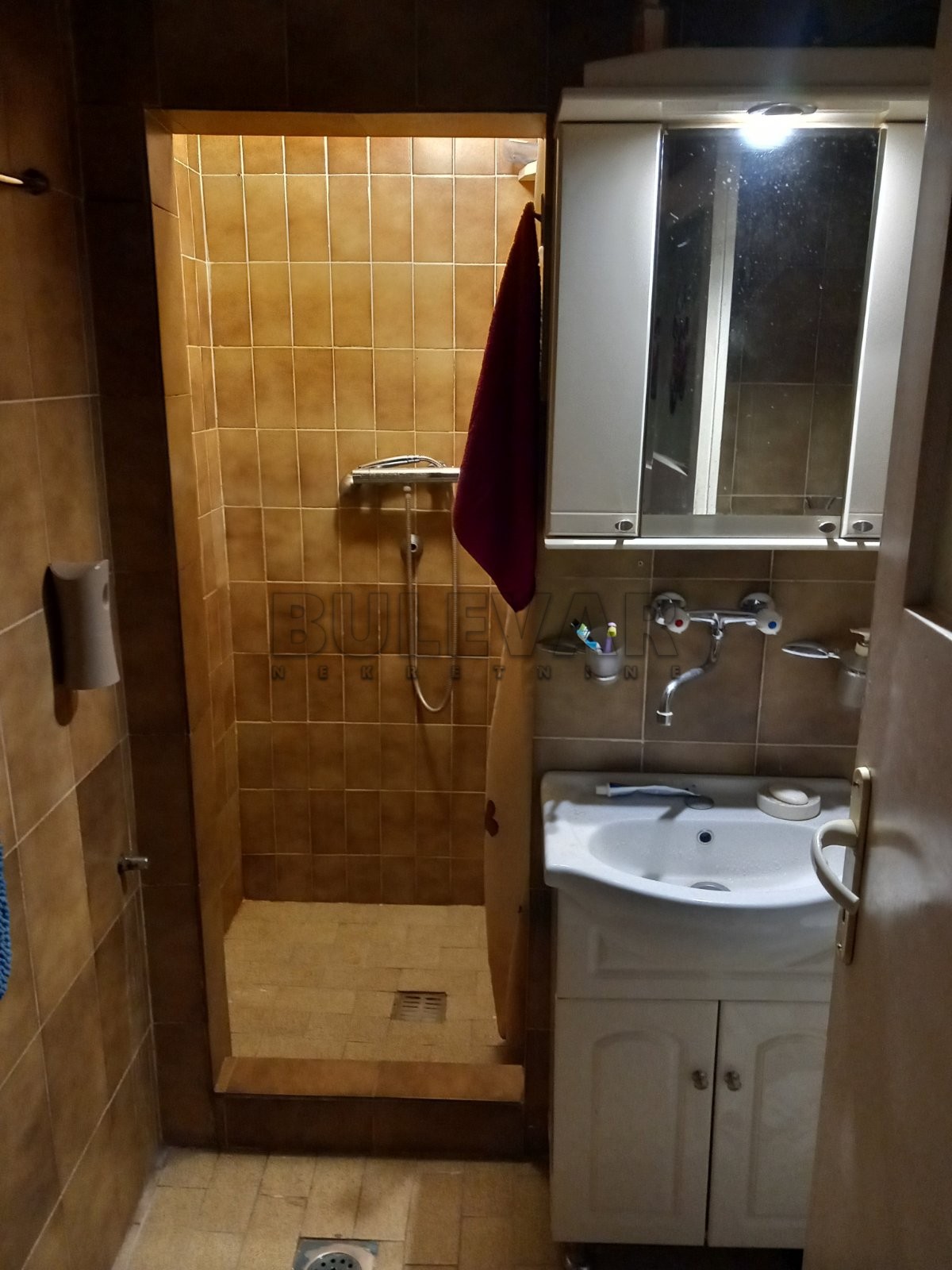 Dvosoban stan, 56 m2, Marger, Hilandarska ID: i-012049 16