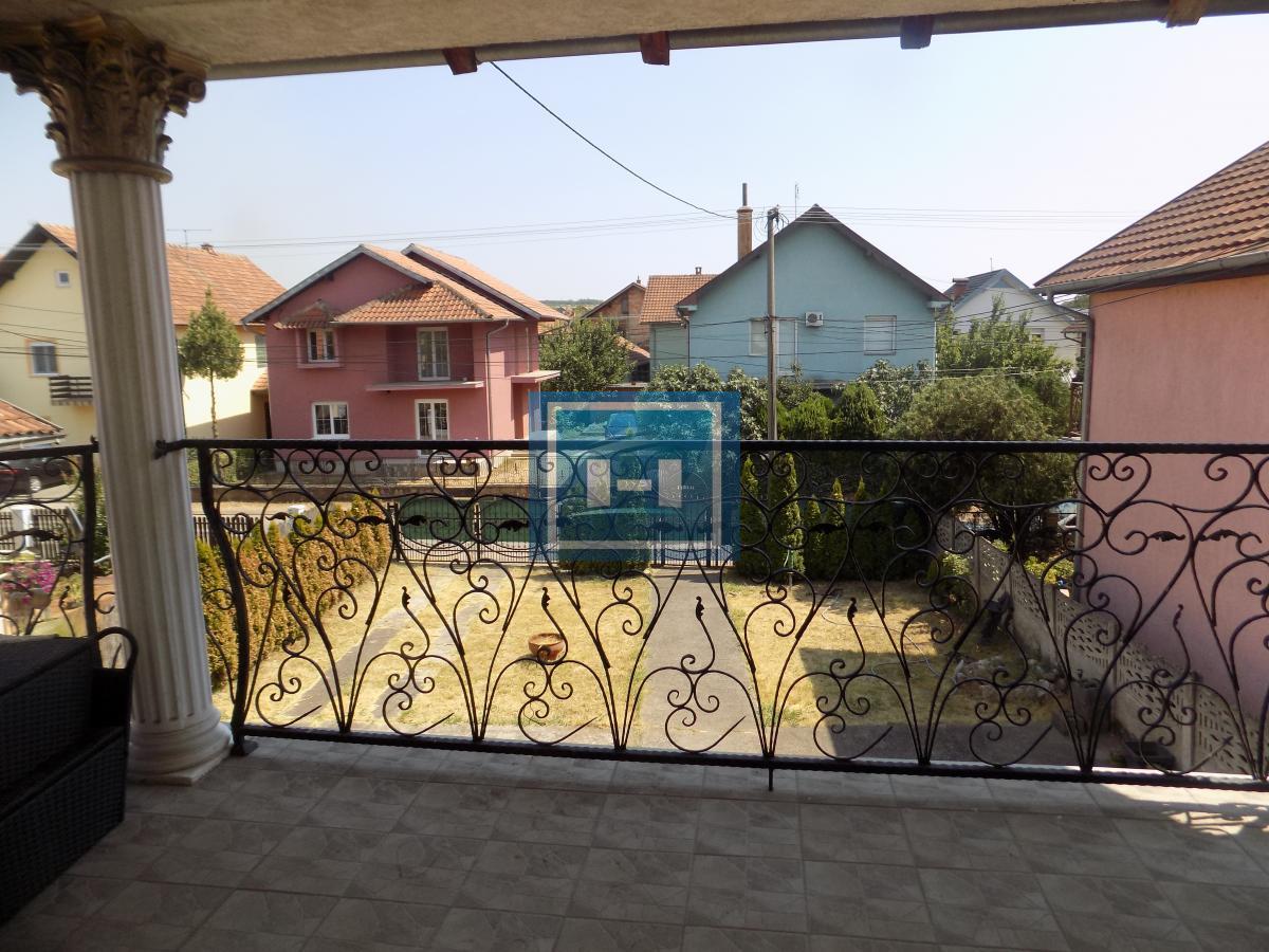 Kuća na prodaju 21