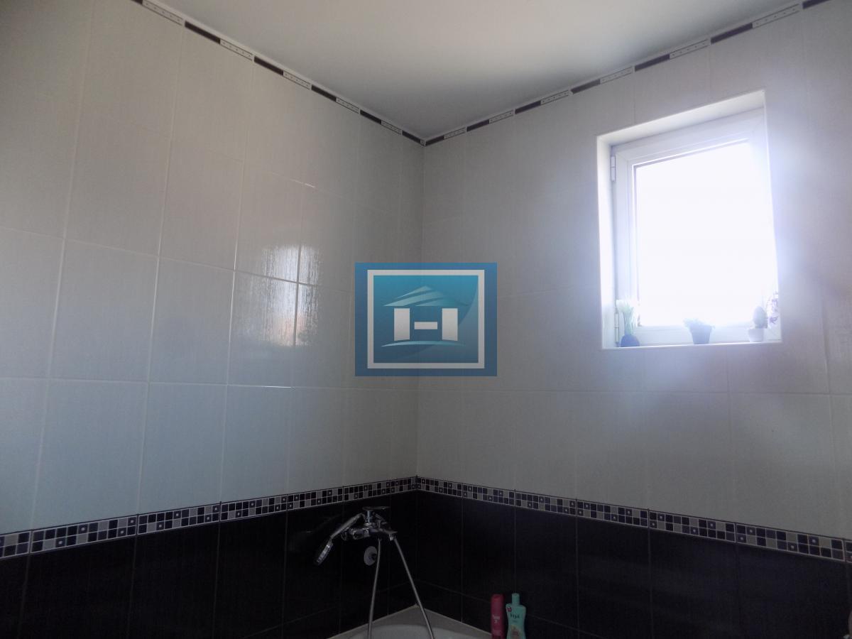 Kuća na prodaju 23
