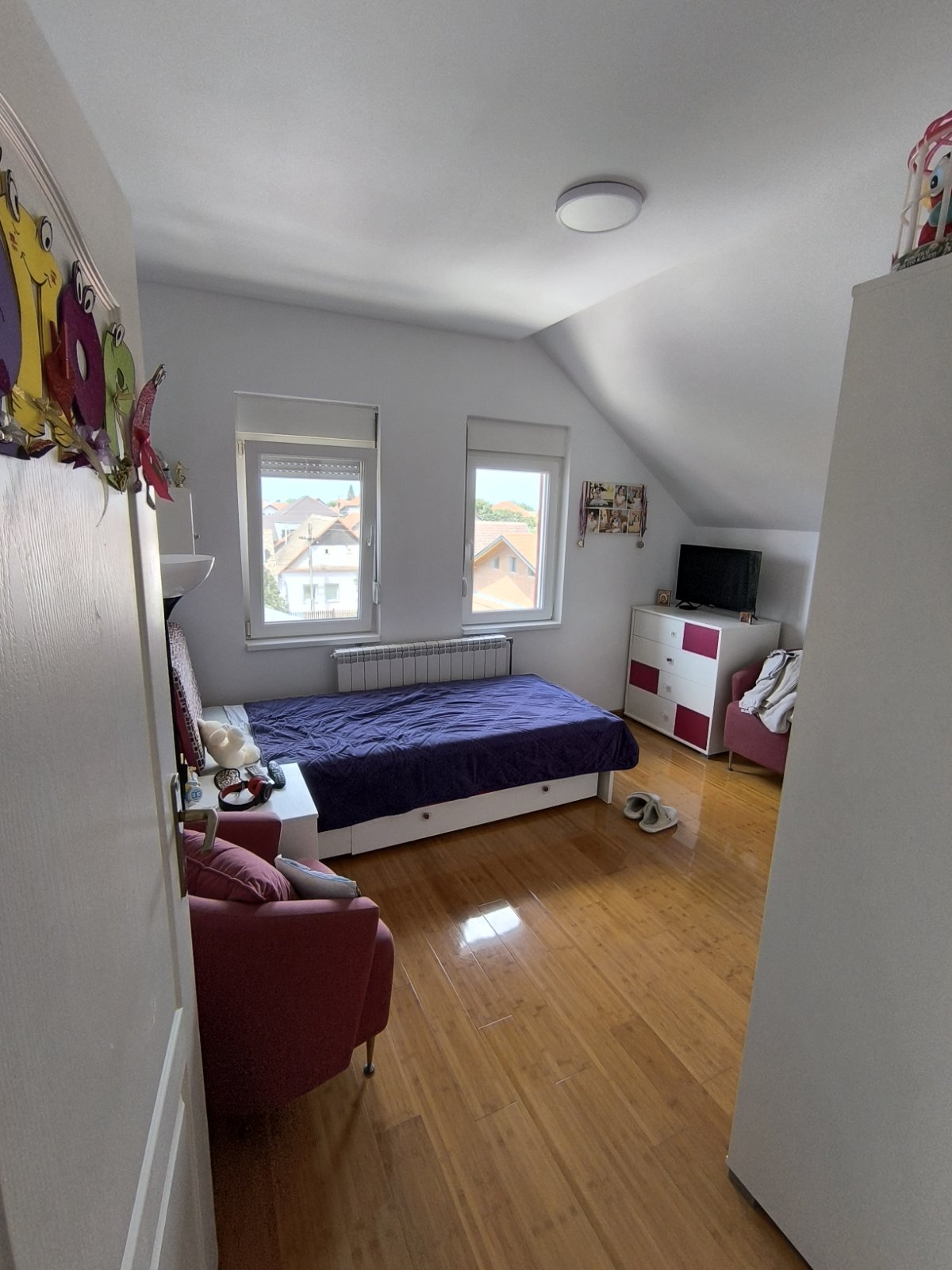 Prodajem duplex stan u Indjiji 5