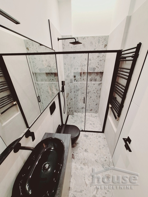 Stanovi,NOVI SAD,CENTAR 36m2,800€ , ID: 9116588 13