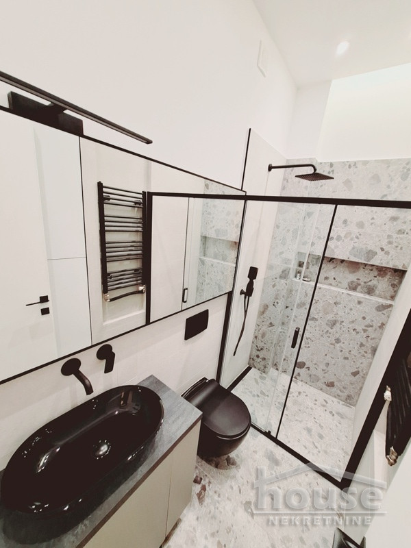 Stanovi,NOVI SAD,CENTAR 36m2,800€ , ID: 9116588 14