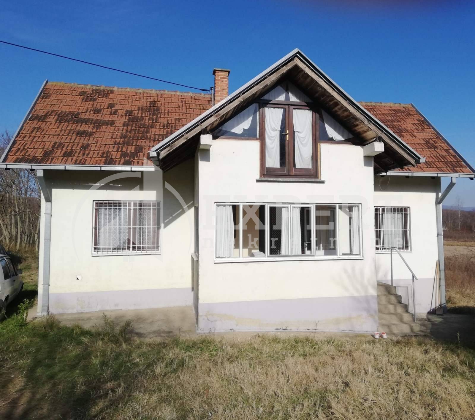četvorosobna kuća, 90 m2, Tešica, Tešica ID: p-012070 1