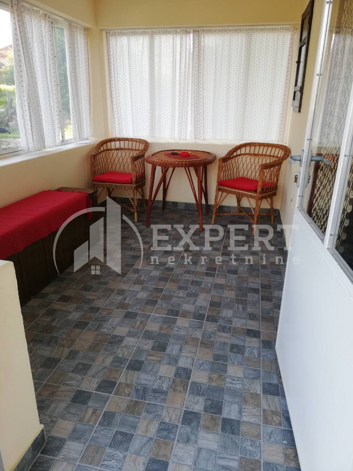 četvorosobna kuća, 90 m2, Tešica, Tešica ID: p-012070 8