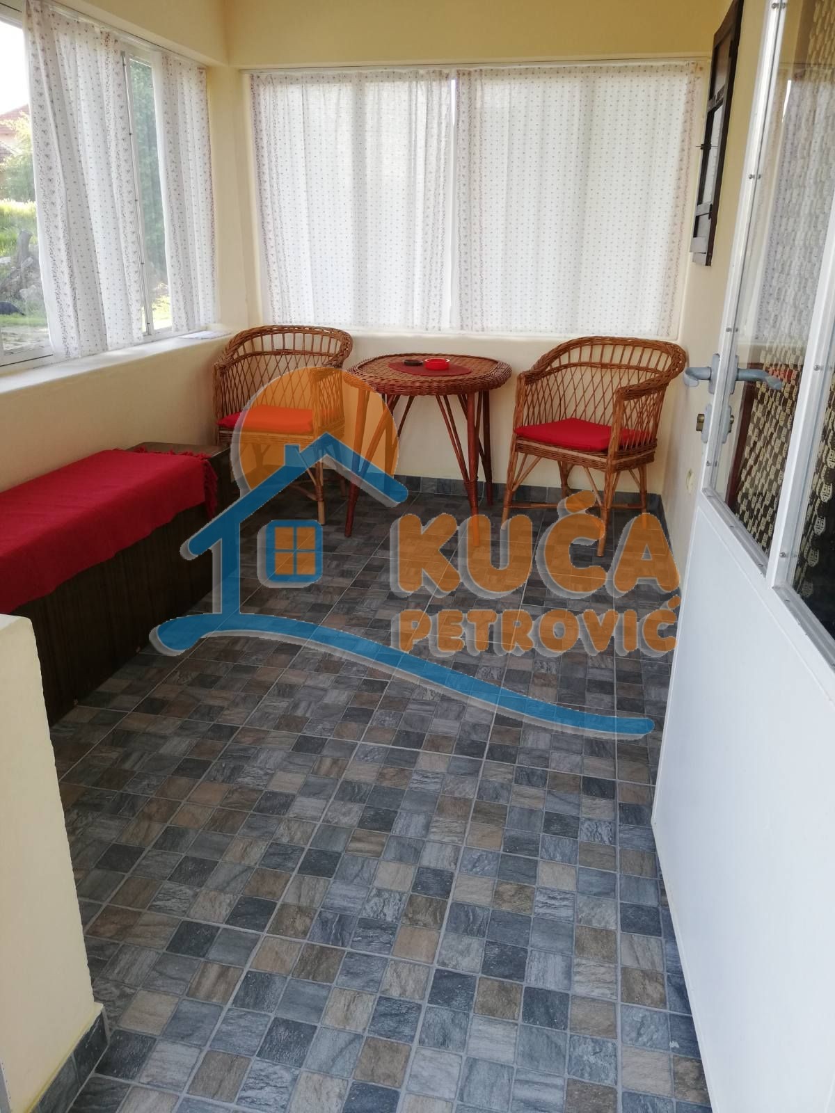 četvorosobna kuća, 90 m2, Tešica, Tešica ID: p-012070 8