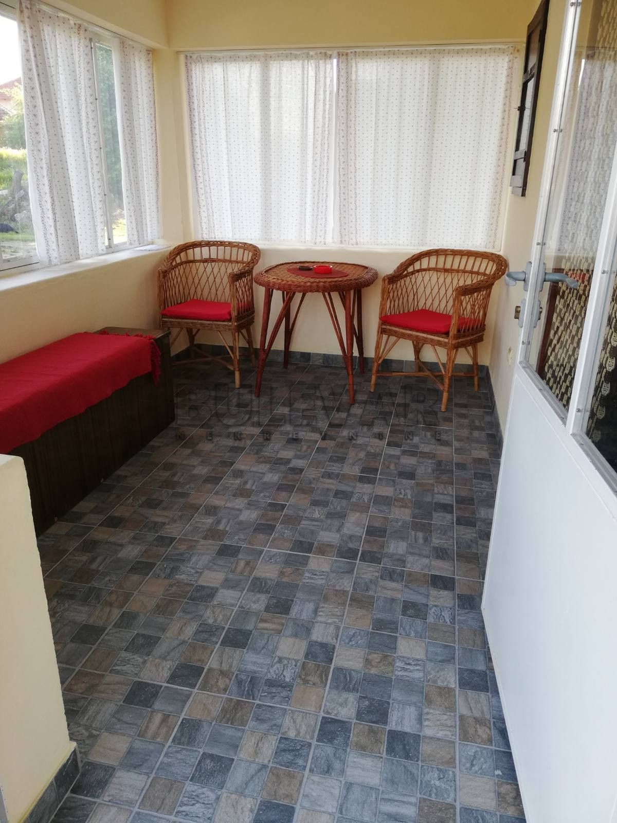 četvorosobna kuća, 90 m2, Tešica, Tešica ID: p-012070 8