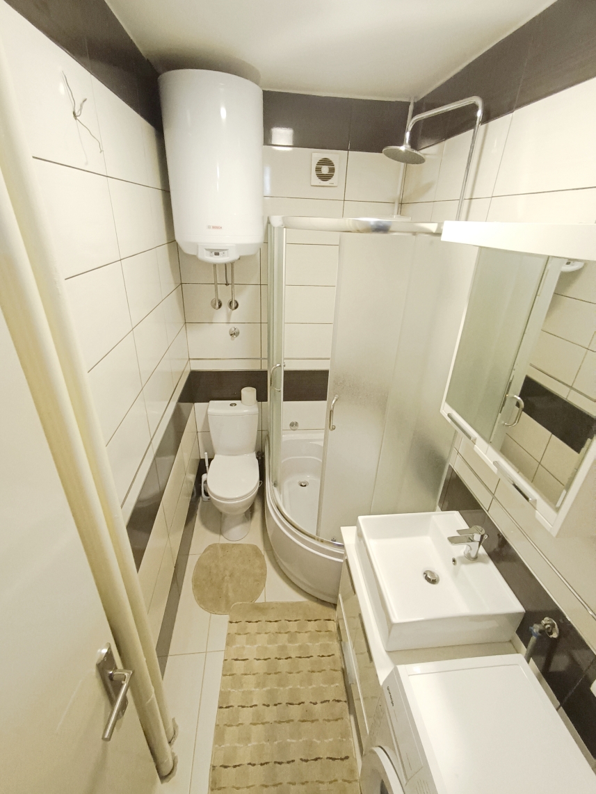 Blok 22  2 5 stan  74m2 5