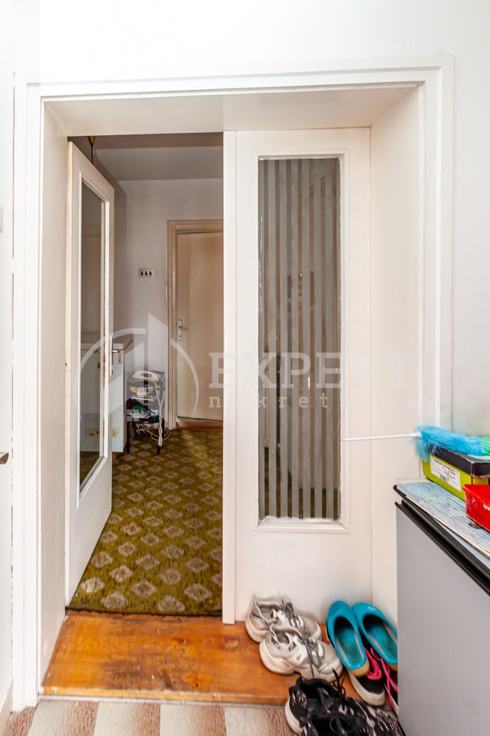 četvorosobna kuća, 200 m2, Crveni krst, Pribojska ID: p-012091 9