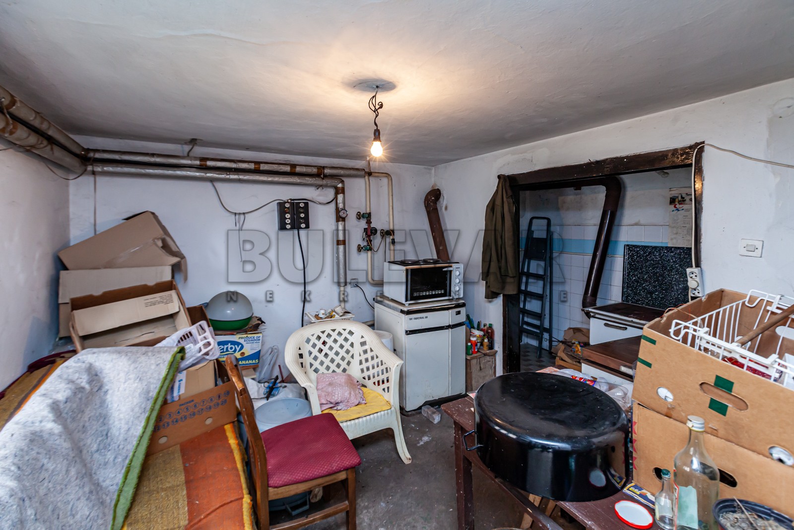 četvorosobna kuća, 200 m2, Crveni krst, Pribojska ID: p-012091 12