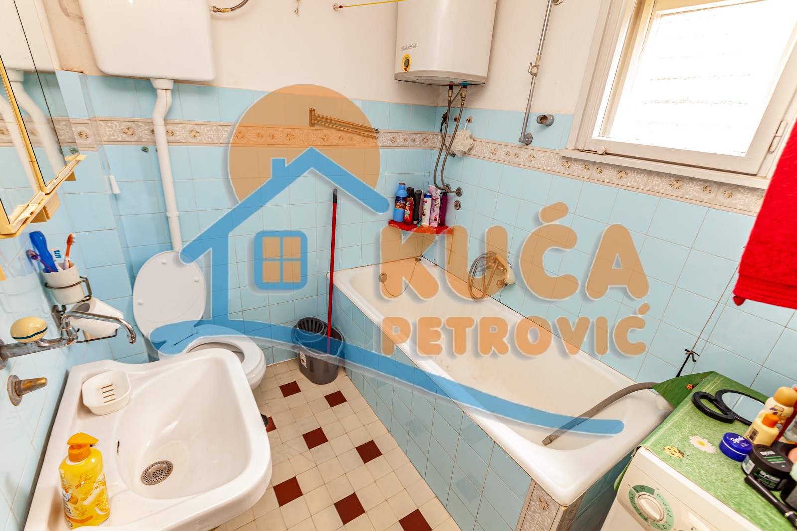 četvorosobna kuća, 200 m2, Crveni krst, Pribojska ID: p-012091 11