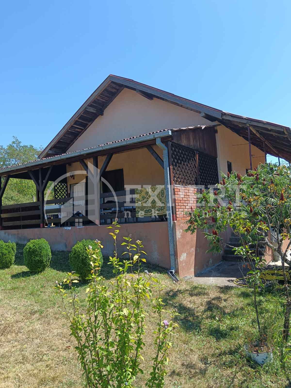 Dvosobna kuća, 93 m2, Duga Poljana, Duga Poljana ID: p-012090 1