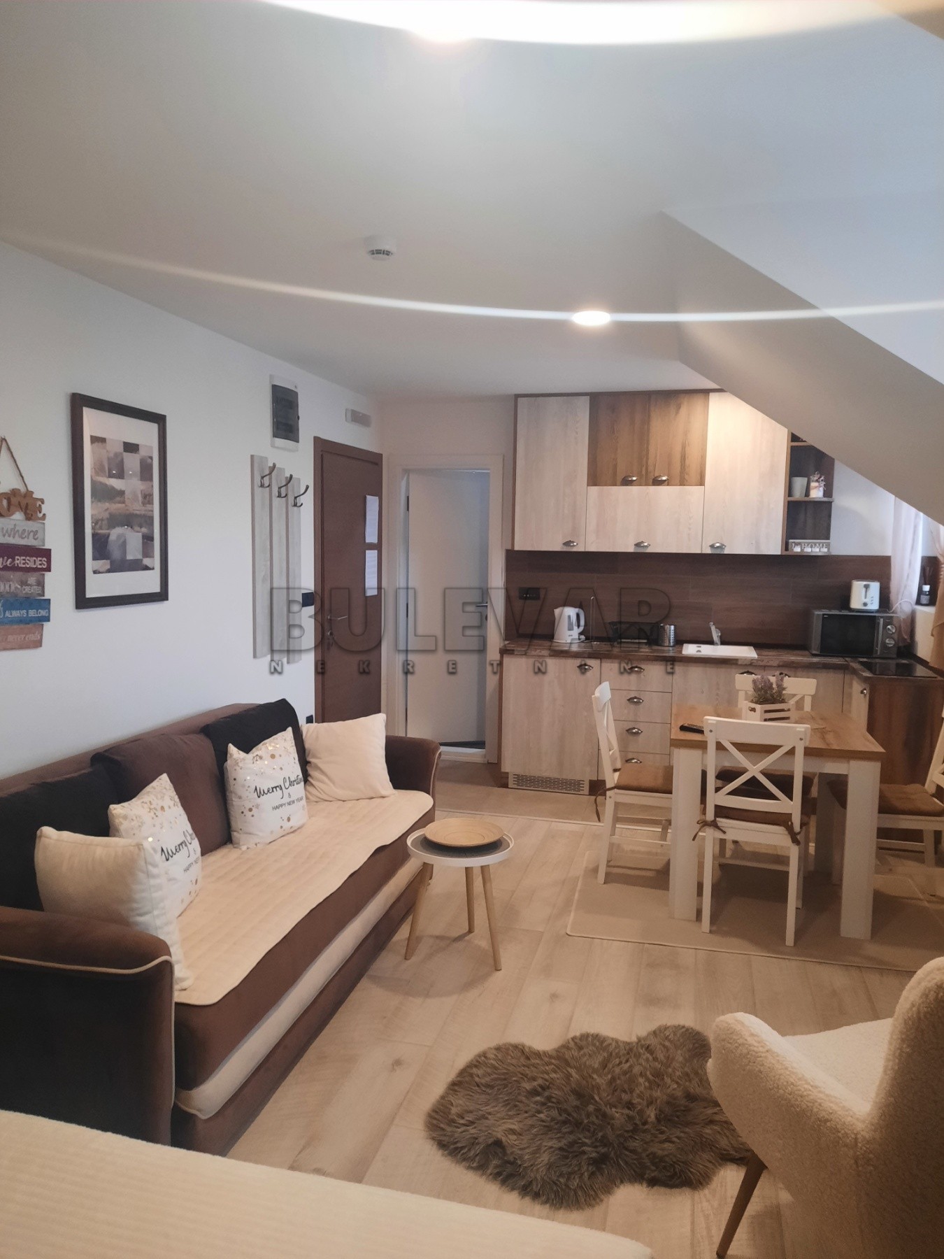 Jednosoban stan, 27 m2, Stefana Prvovenčanog ID: p-012094 3