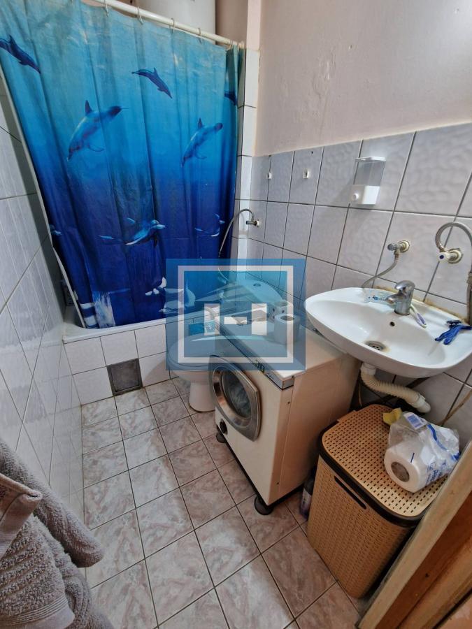 Jednosoban stan u naselju Tabane sa svim stvarima 6