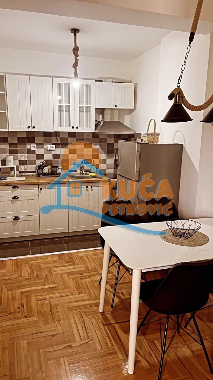 Jednosoban stan, 42 m2, Palilula, Zetska ID: i-012107 4