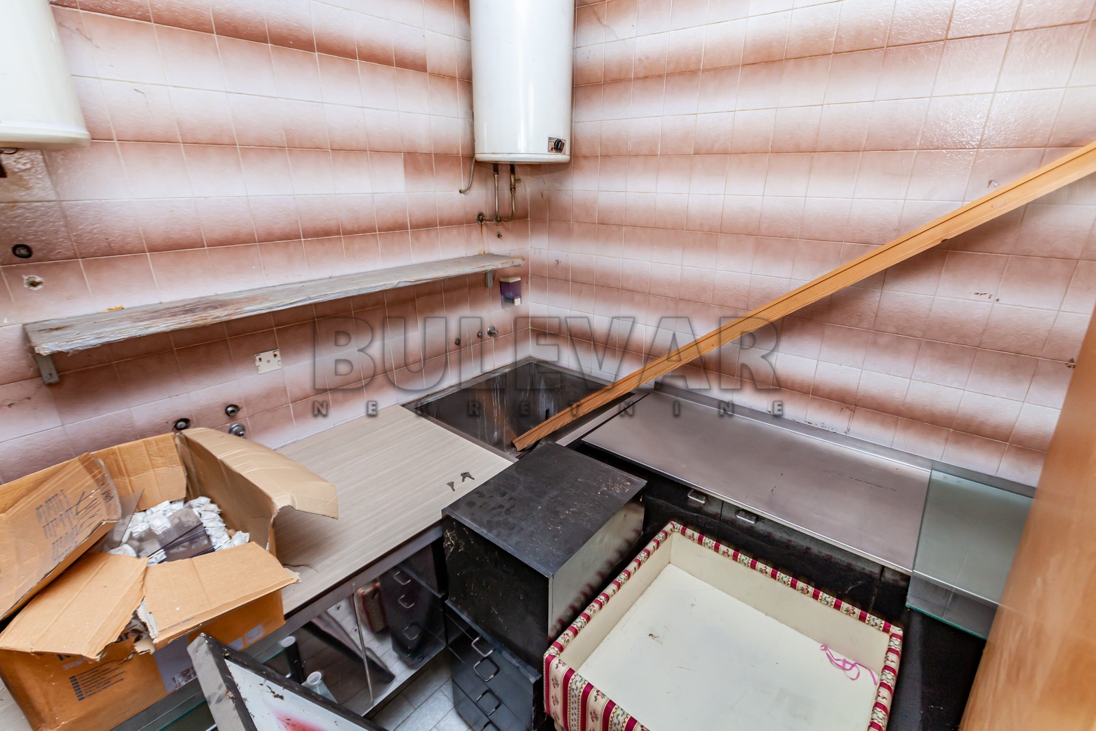 Lokal, 270 m2, Palilula, Igmanska ID: p-012102 7