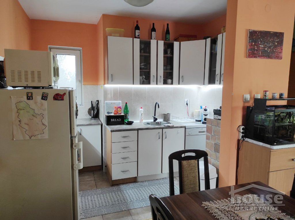 Stan,NOVI SAD,CENTAR 72m2,175100€ , ID: 1060956 11