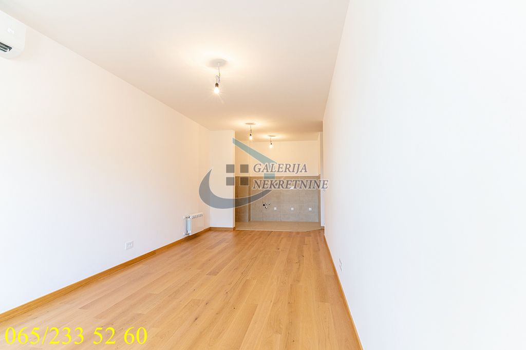 Zvezdara  Kluz   Bulevar kralja Aleksandra 67m2 2