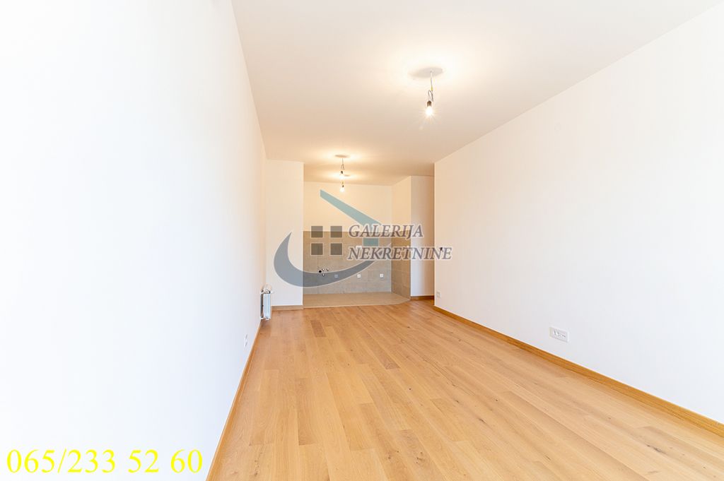 Zvezdara  Kluz   Bulevar kralja Aleksandra 67m2 4