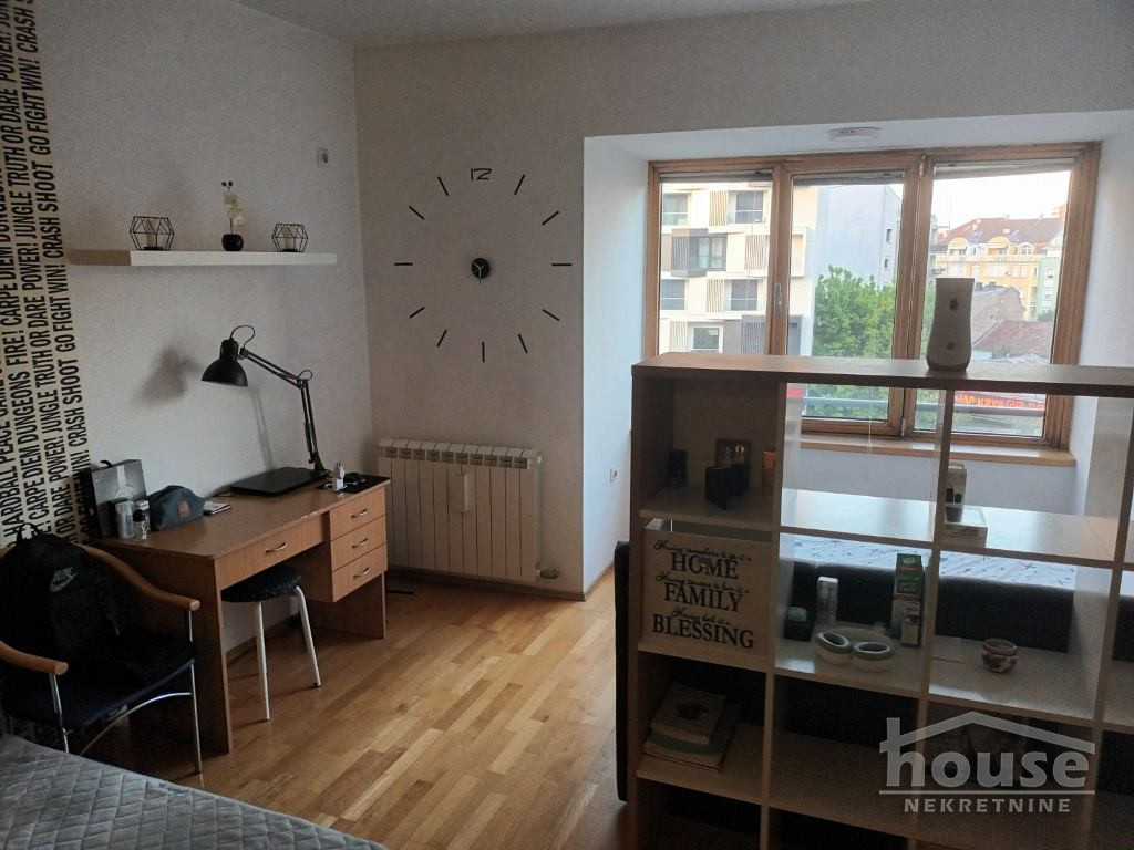 Stan,NOVI SAD,BULEVAR 30m2,98900€ , ID: 1061468 1