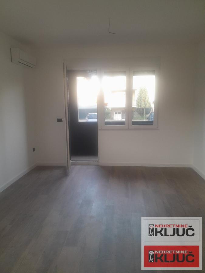 VETERNIČKA RAMPA, 71m2, Četvorosoban, Nov, Useljiv 2