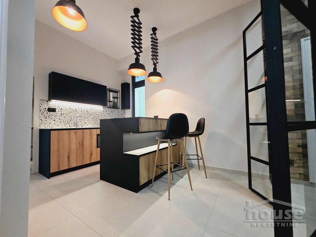 Stan,NOVI SAD,CENTAR 100m2,391000€ , ID: 1062232 9