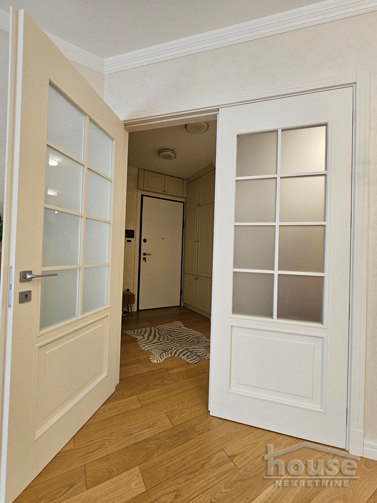 Stanovi,NOVI SAD,CENTAR 129m2,1700€ , ID: 9116609 4